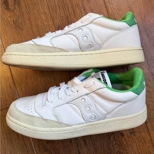 Saucony Womens Jazz Court White and Green Sneakers